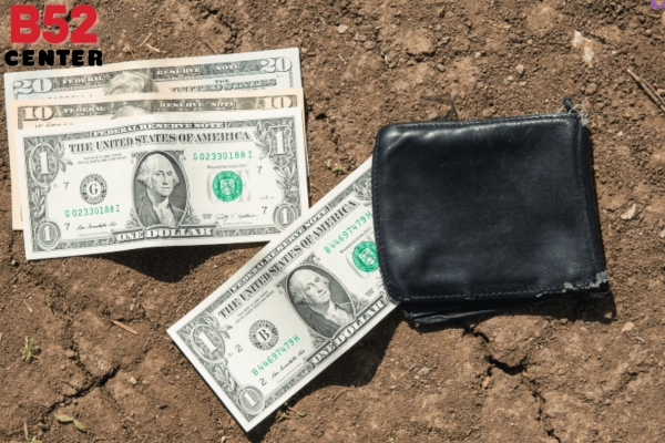 Giải mã giấc mơ mất ví tiền